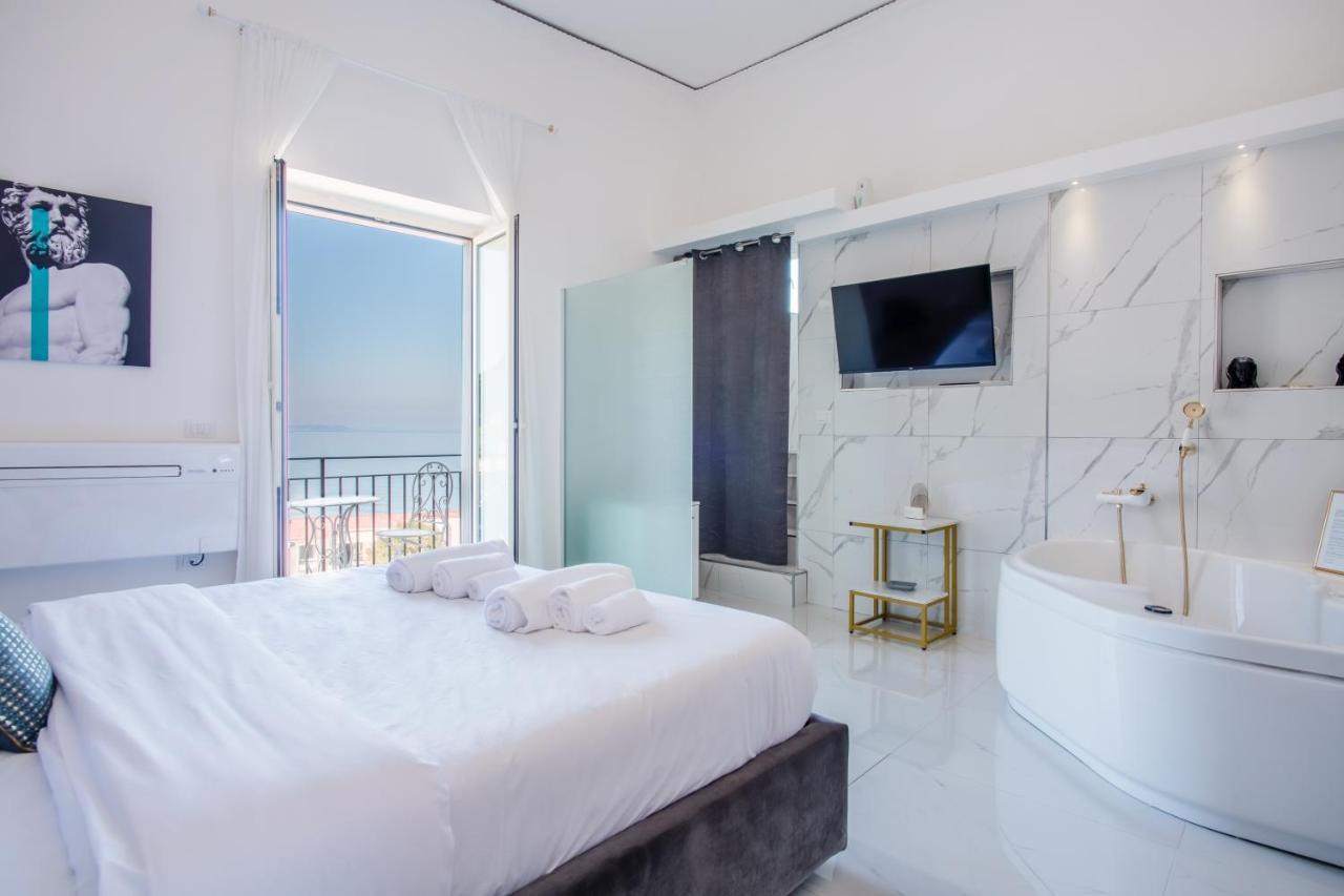 Naro Suites&Rooms Bacoli Exterior foto